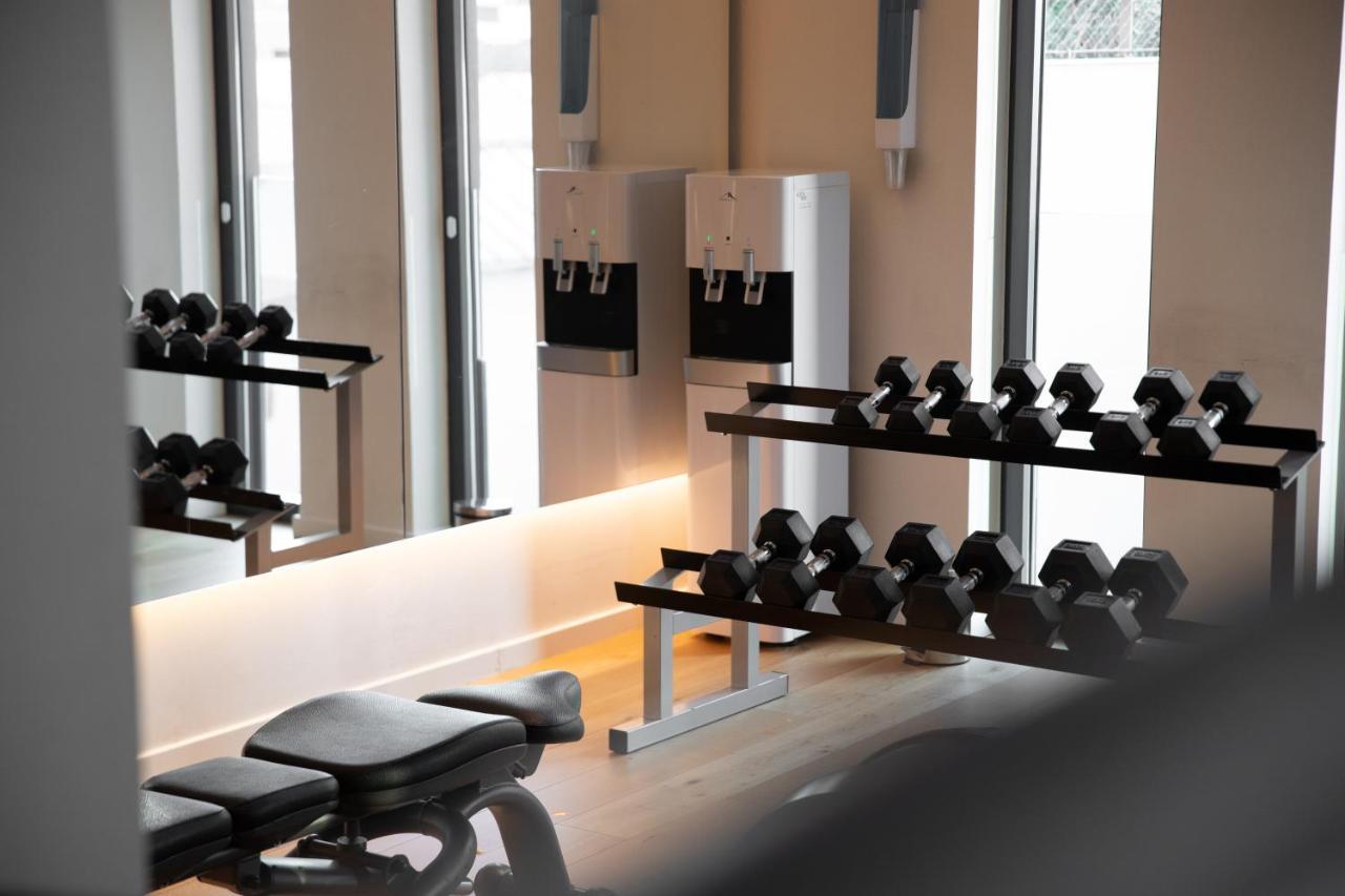 فندق أوهلا إيكزامبل برشلونة المظهر الخارجي الصورة The gym at the hotel