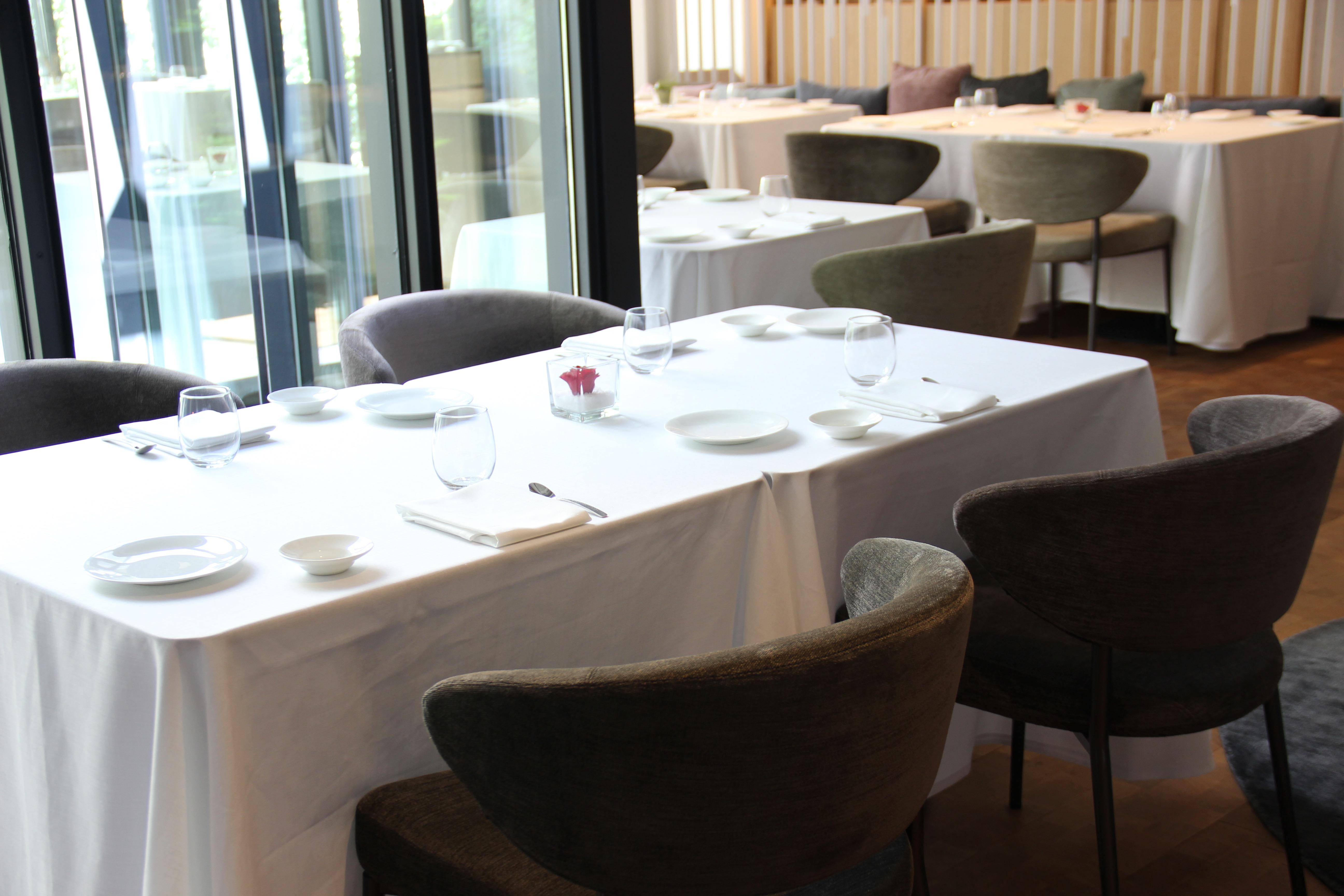 فندق أوهلا إيكزامبل برشلونة المظهر الخارجي الصورة Interior of the restaurant