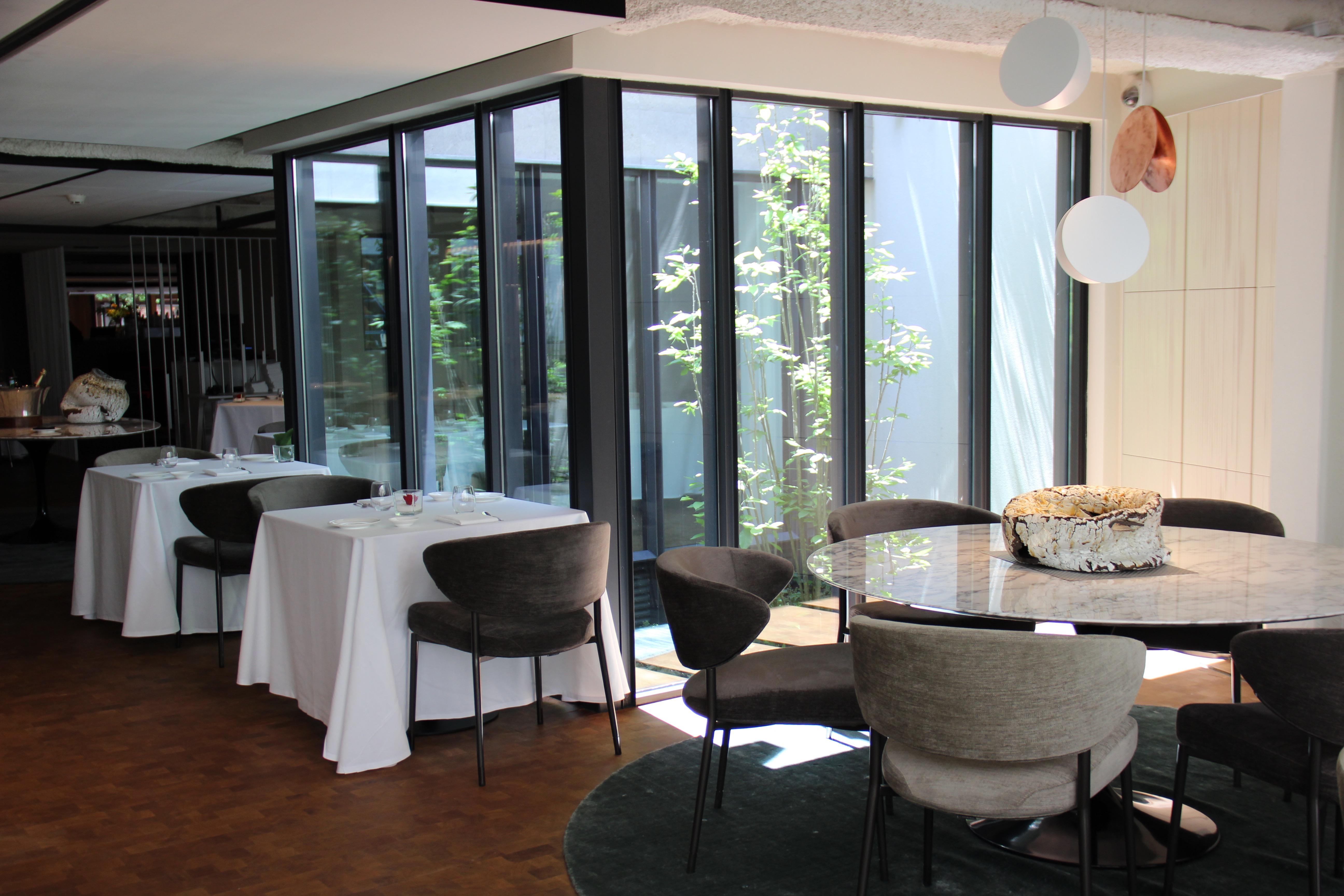 فندق أوهلا إيكزامبل برشلونة المظهر الخارجي الصورة Restaurant interior