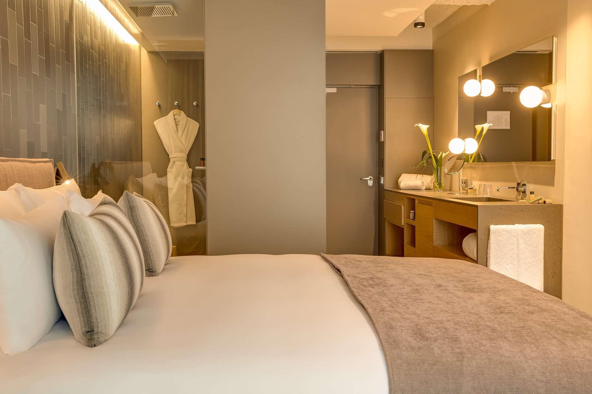 فندق أوهلا إيكزامبل برشلونة المظهر الخارجي الصورة A room at the hotel