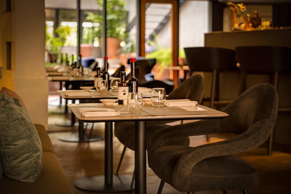 فندق أوهلا إيكزامبل برشلونة المظهر الخارجي الصورة Restaurant